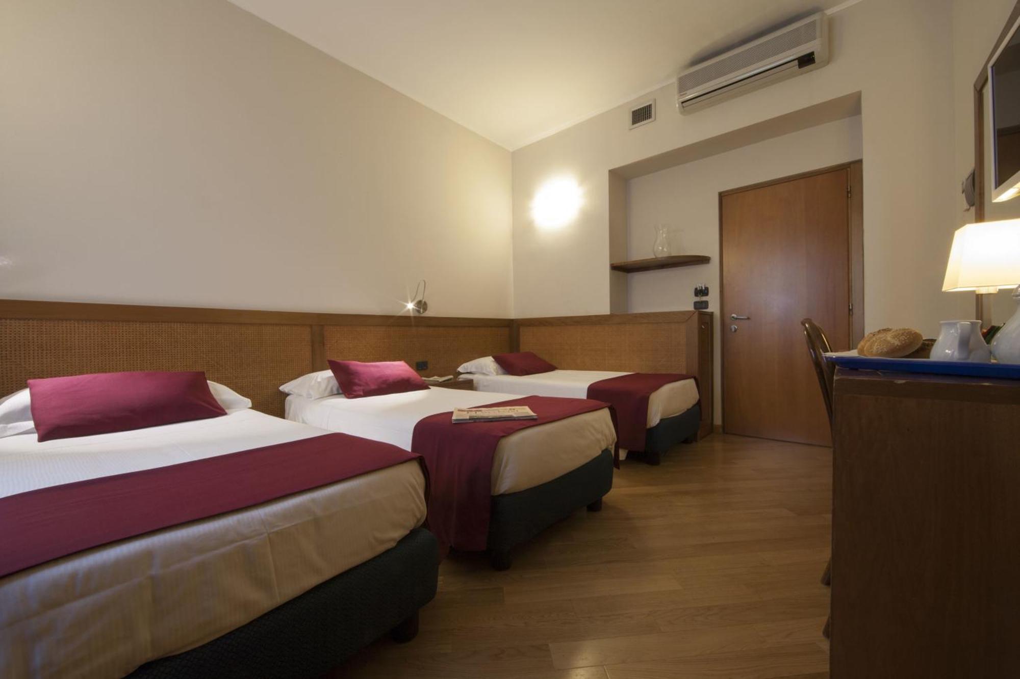 Sonder Missori Hotel Milan Bagian luar foto